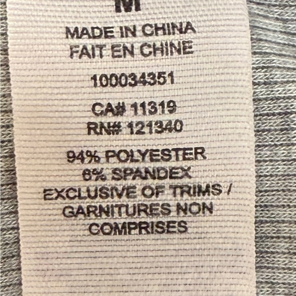 Garage Gray Fitted Crop Blouse Size Medium - Picture 4 of 4